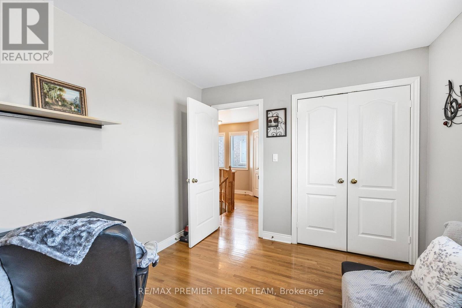 223 Landsbridge Street, Caledon, Ontario  L7E 2J6 - Photo 20 - W12812156