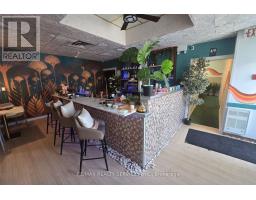 369 KEELE STREET, Toronto, Ontario