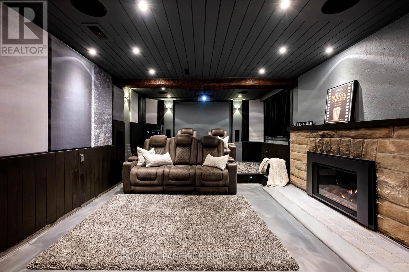 17 First Avenue, Orangeville, Ontario  L9W 1H7 - Photo 44 - W12812230