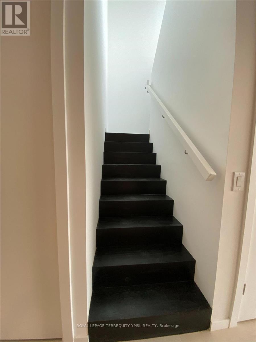 816 - 7 Smith Crescent, Toronto, Ontario  M8Z 0G3 - Photo 20 - W12812266