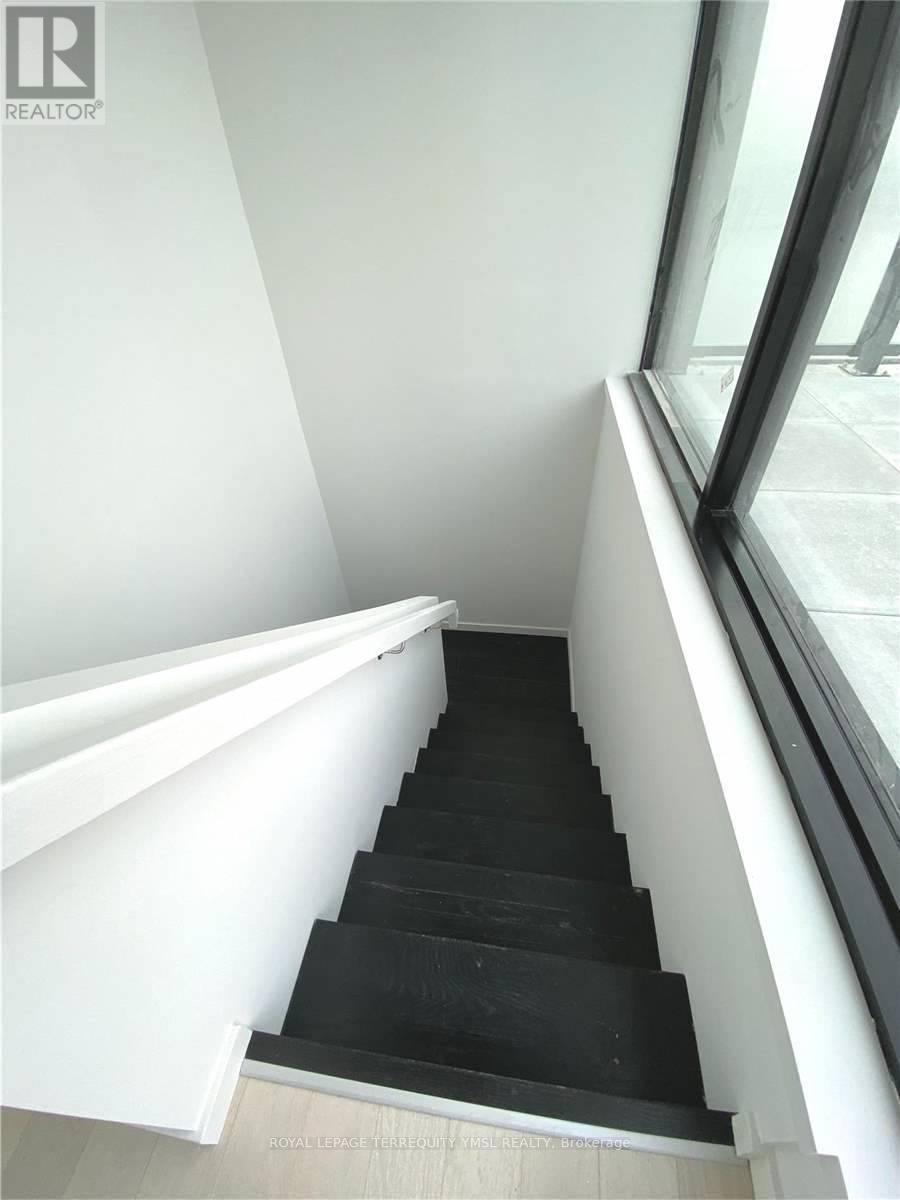 816 - 7 Smith Crescent, Toronto, Ontario  M8Z 0G3 - Photo 21 - W12812266