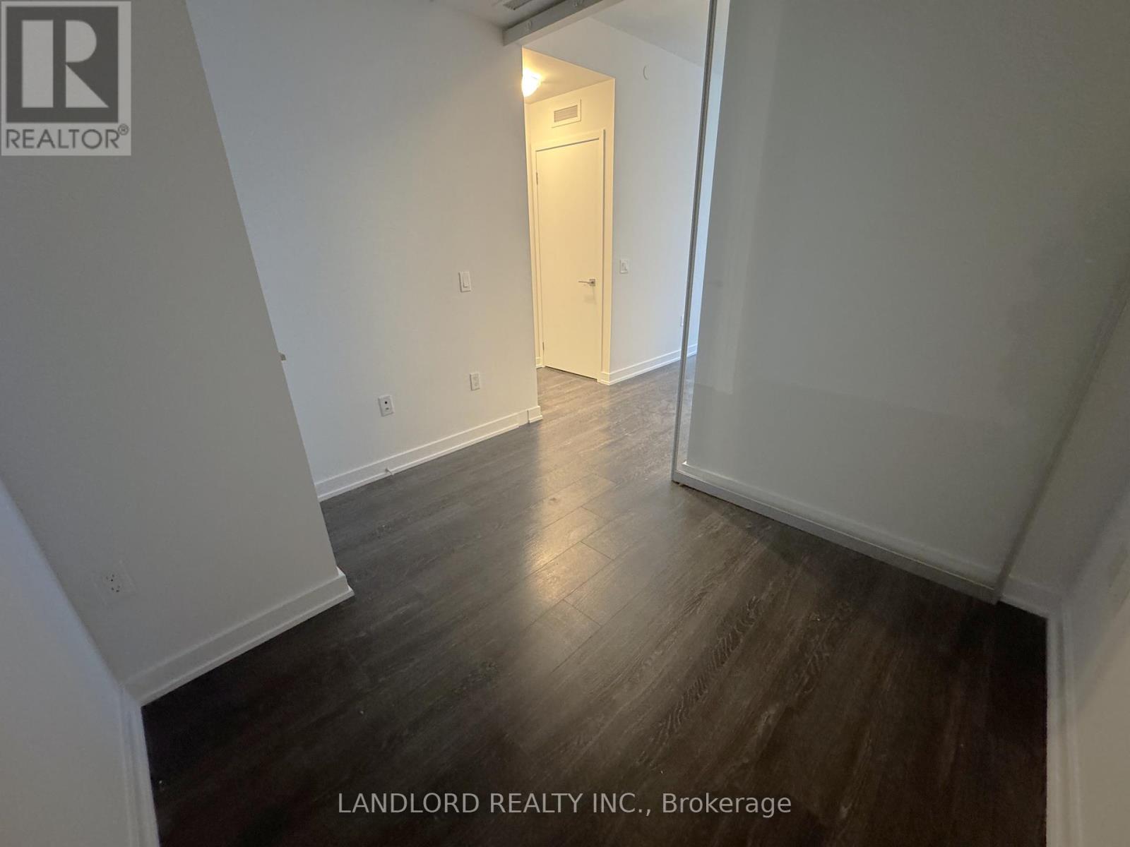 2416 - 4055 Parkside Village Drive, Mississauga, Ontario  L5B 0K8 - Photo 9 - W12812274