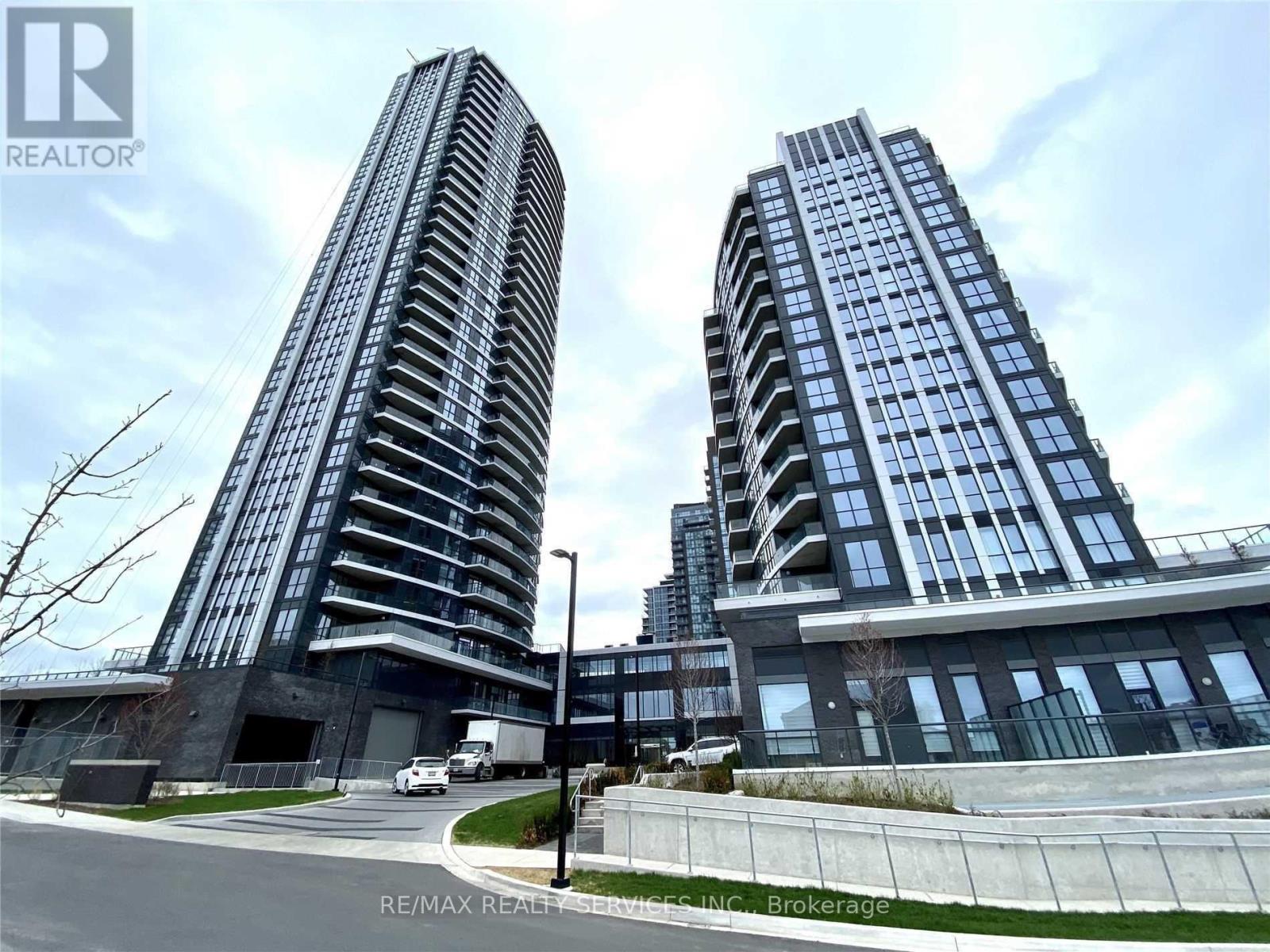 1019 - 35 Watergarden Drive, Mississauga, Ontario  L5R 1B2 - Photo 1 - W12812294