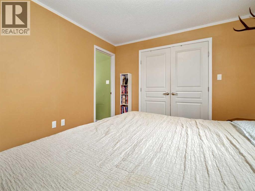 221 4 Street, Cowley, Alberta  T0K 0P0 - Photo 25 - A2287711