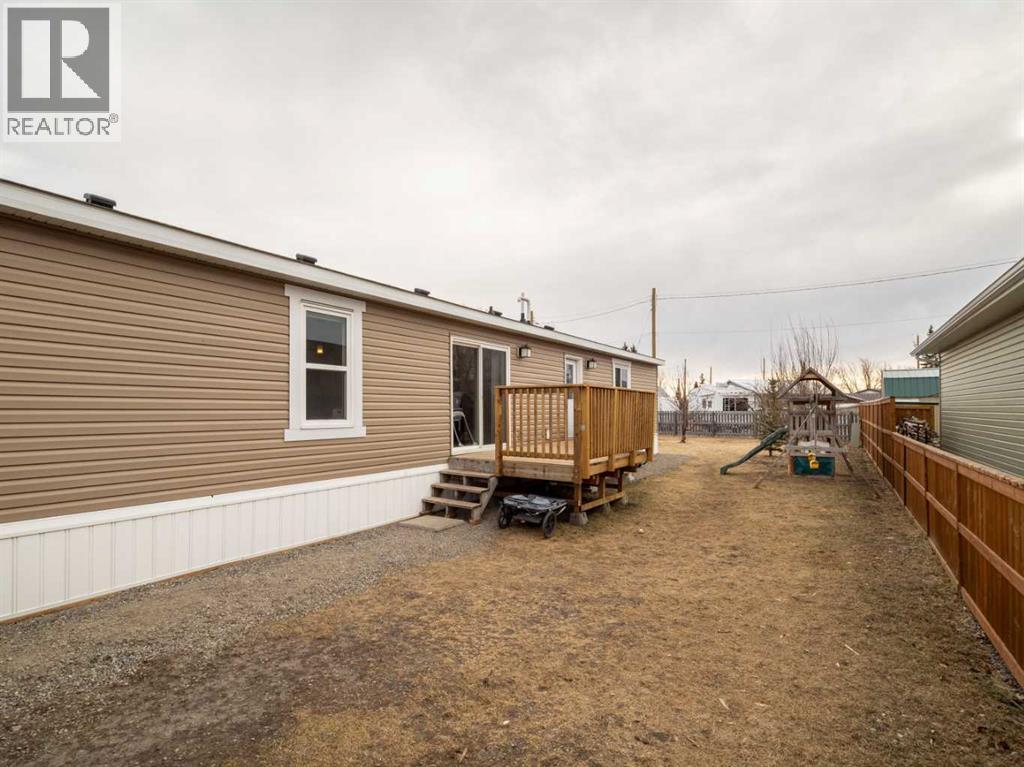 221 4 Street, Cowley, Alberta  T0K 0P0 - Photo 30 - A2287711