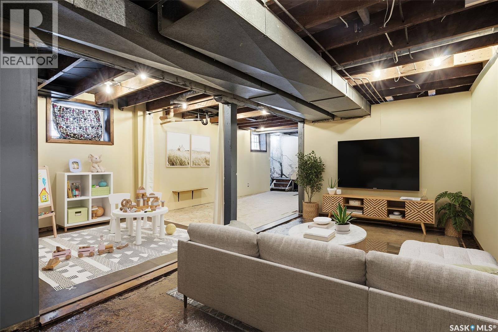 1929 Toronto Street, Regina, Saskatchewan  S4P 1M9 - Photo 19 - SK027560