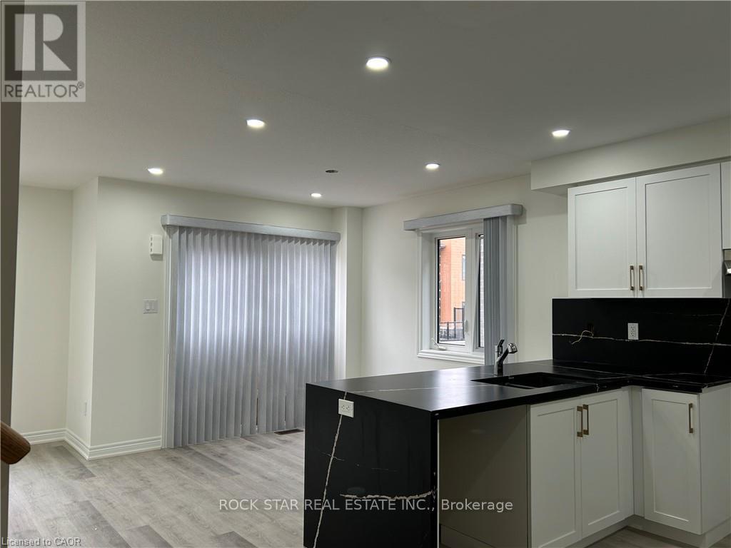 73 Dryden Lane, Hamilton, Ontario  L8H 0B6 - Photo 4 - X12812208