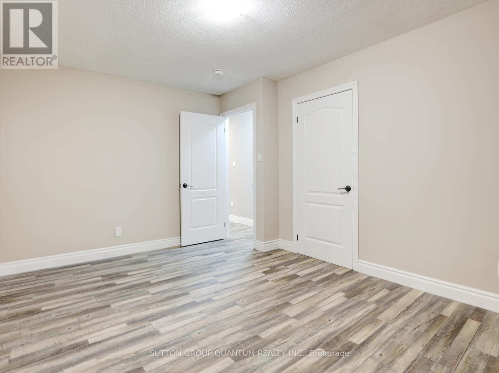 #upper - 55 Silver Aspen Crescent, Kitchener, Ontario  N2N 1H5 - Photo 23 - X12812228