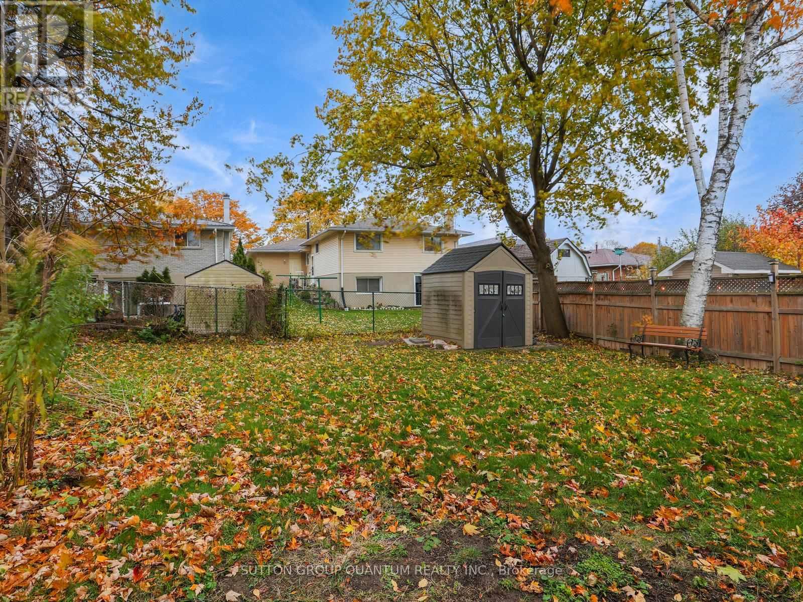 #upper - 55 Silver Aspen Crescent, Kitchener, Ontario  N2N 1H5 - Photo 32 - X12812228