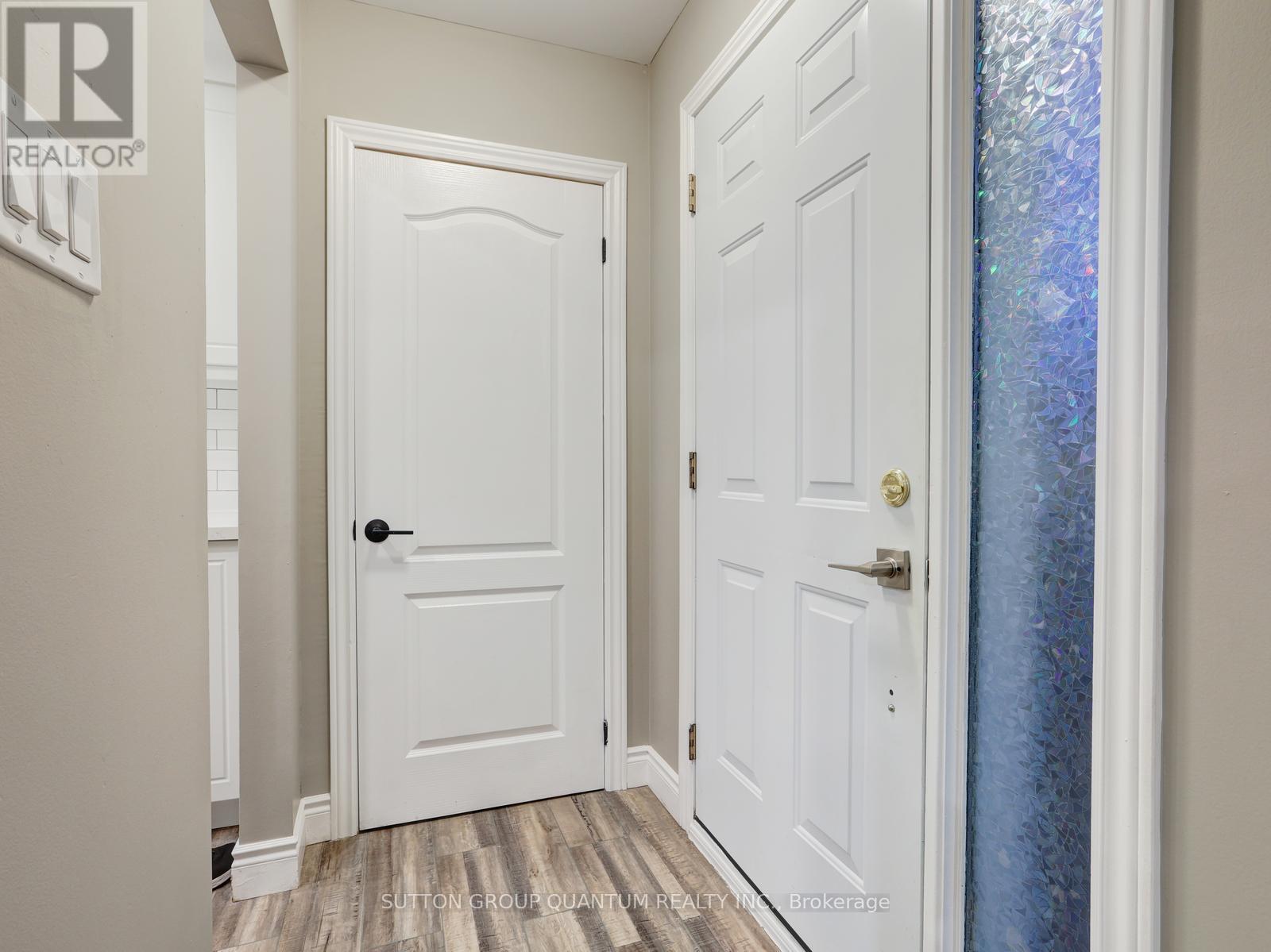 #upper - 55 Silver Aspen Crescent, Kitchener, Ontario  N2N 1H5 - Photo 4 - X12812228