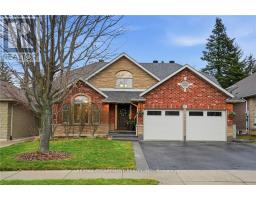 17 KRIEGHOFF DRIVE, Hamilton, Ontario