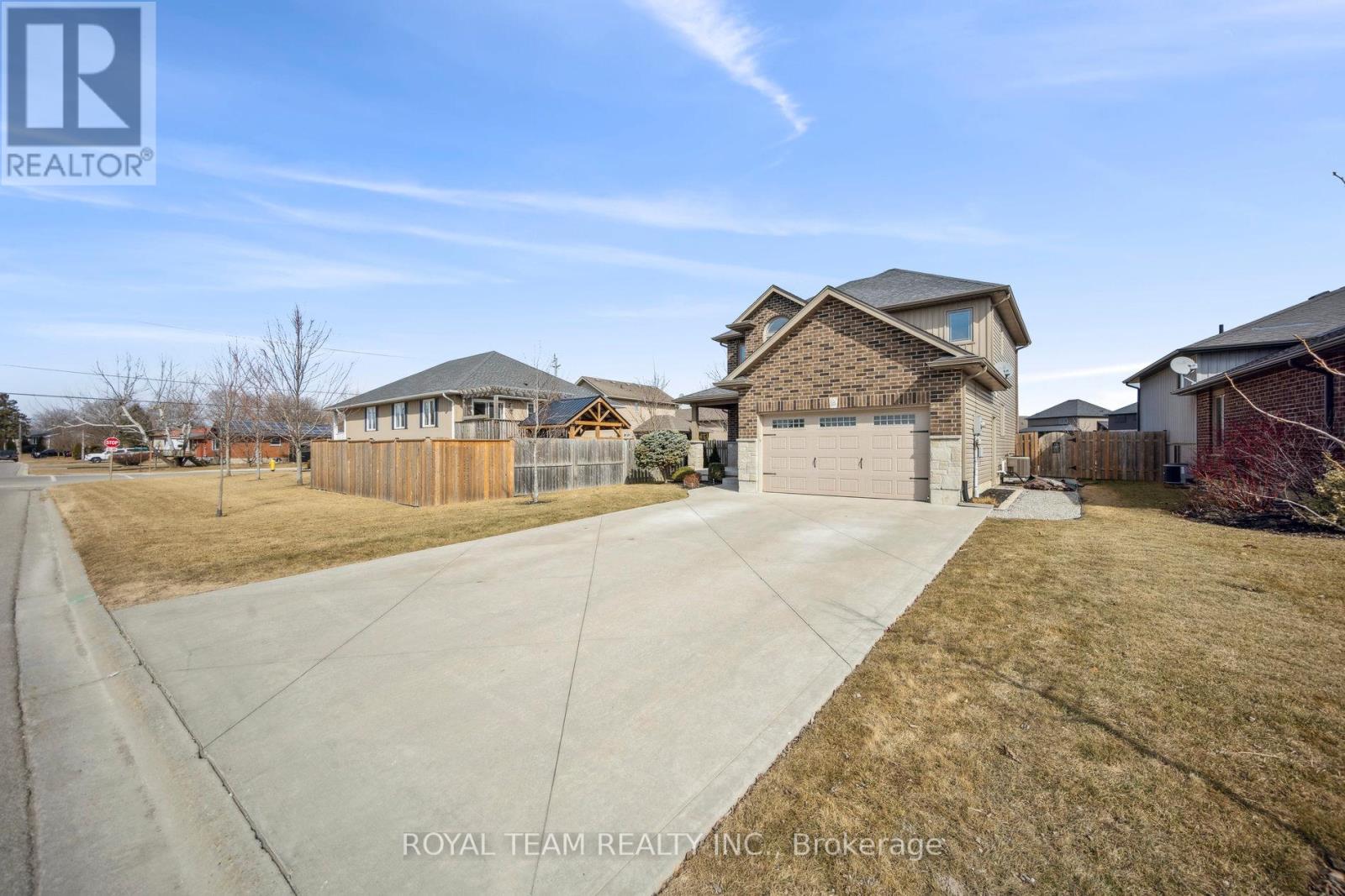 2 Lafayette Street E, Haldimand, Ontario  N0A 1J0 - Photo 4 - X12812316