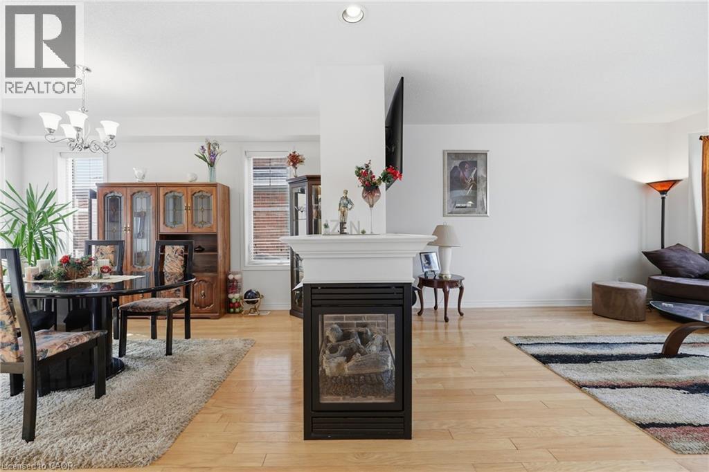 274 Nisbet Boulevard, Waterdown, Ontario  L8B 0S3 - Photo 11 - 40802234