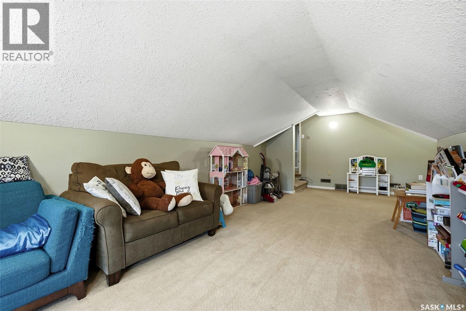 2402 Truesdale Drive, Regina, Saskatchewan  S4V 0W2 - Photo 33 - SK028997