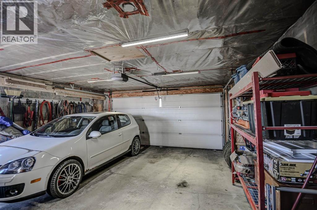 349 Luxstone Place Sw, Airdrie, Alberta  T4B 0A6 - Photo 42 - A2284919