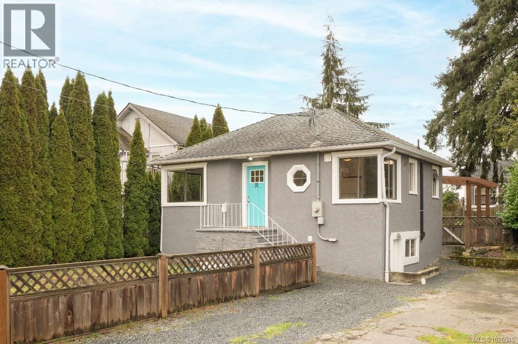 11 Fourth St, Nanaimo, British Columbia  V9R 1S6 - Photo 1 - 1026545