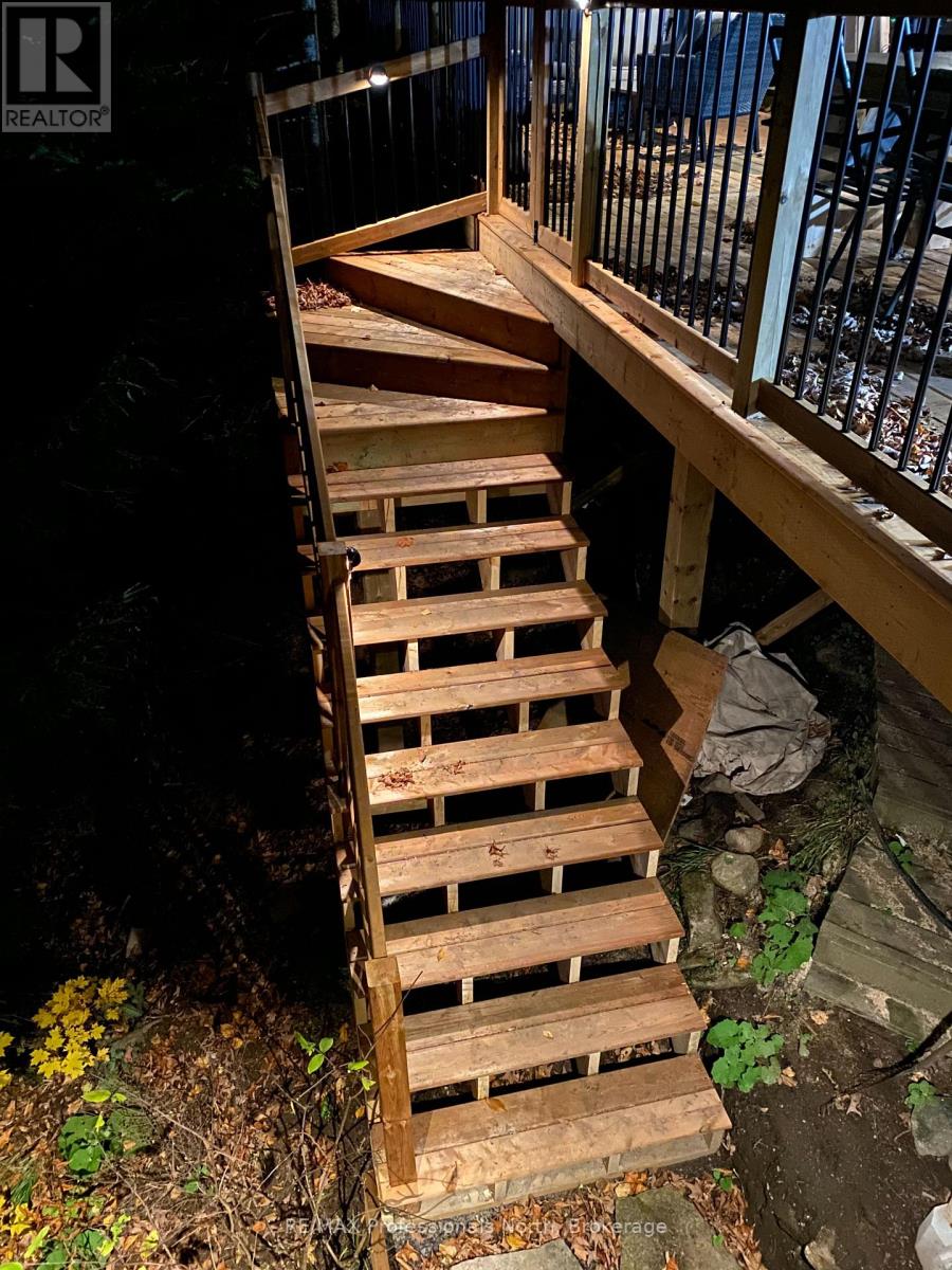 1016 Linsmore Lane, Dysart Et Al (Guilford), Ontario  K0M 1S0 - Photo 35 - X12812016