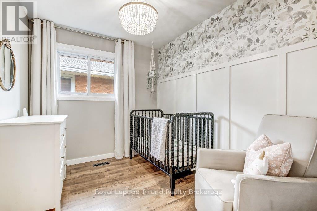 170 Laurentian Drive N, London East, Ontario  N5W 1P2 - Photo 16 - X12812386