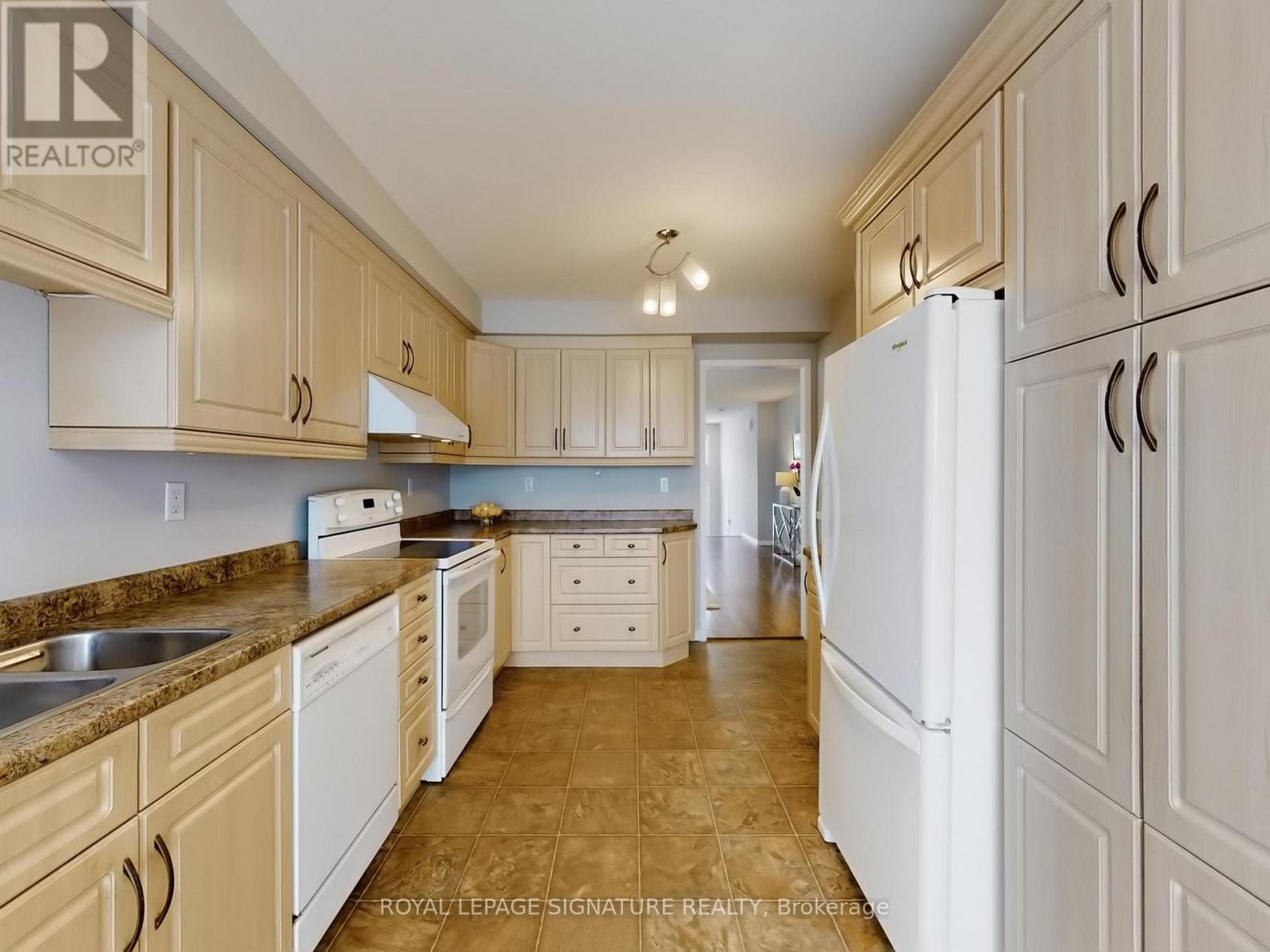 1256 Dartmoor Street, Oshawa, Ontario  L1K 2K2 - Photo 12 - E12810886