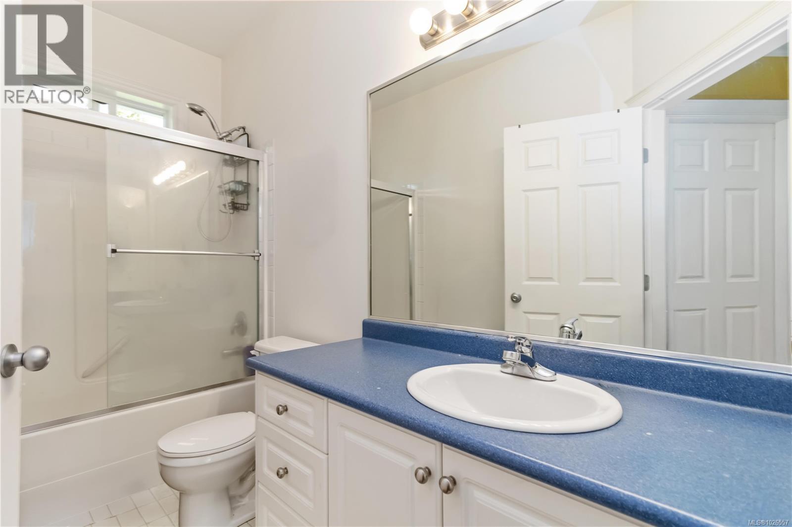 808 Jagdeep Pl, Saanich, British Columbia  V8X 2N3 - Photo 34 - 1026557