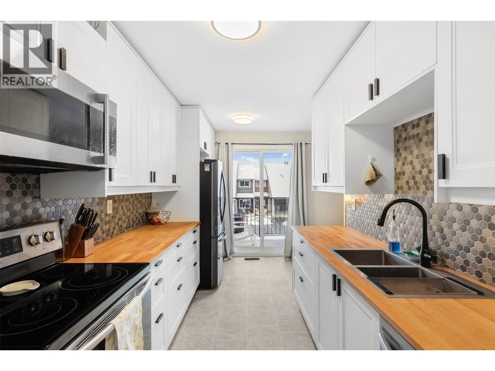 1570 Freshfield Road Unit# 47, Kamloops, British Columbia  V2E 1R6 - Photo 8 - 10376739