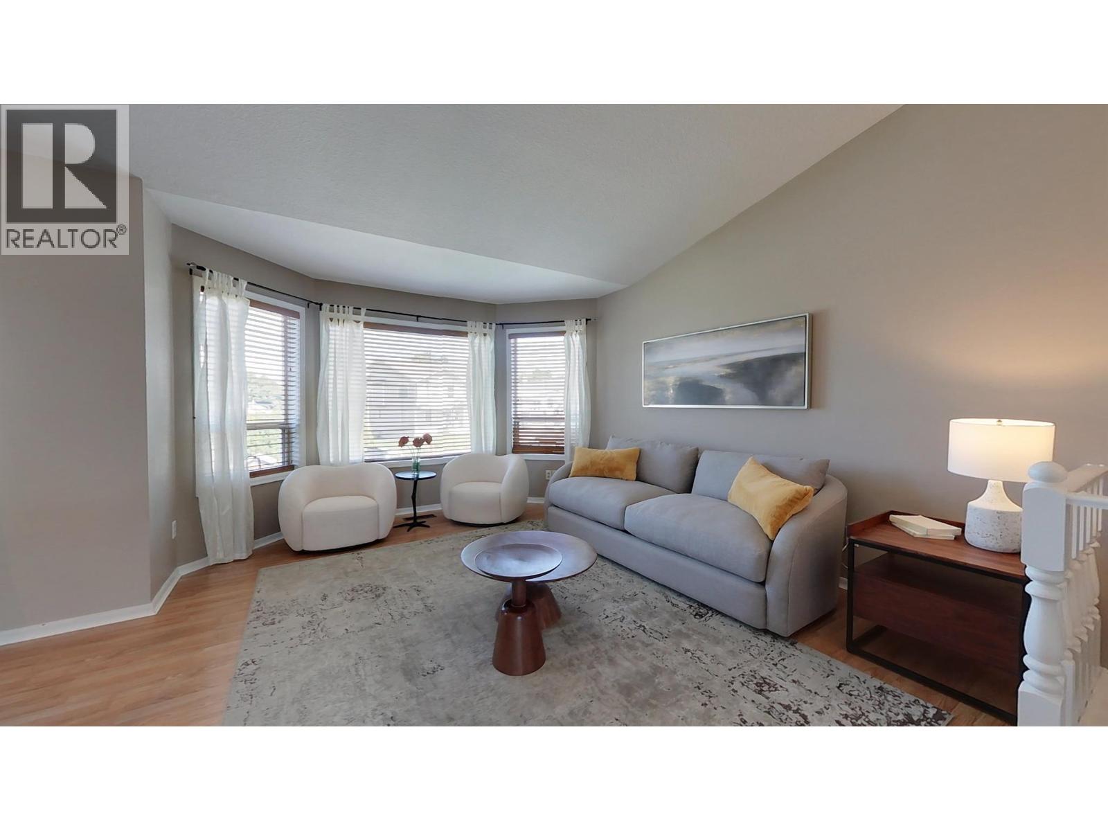 182 Greenwood Drive Penticton Photo 3