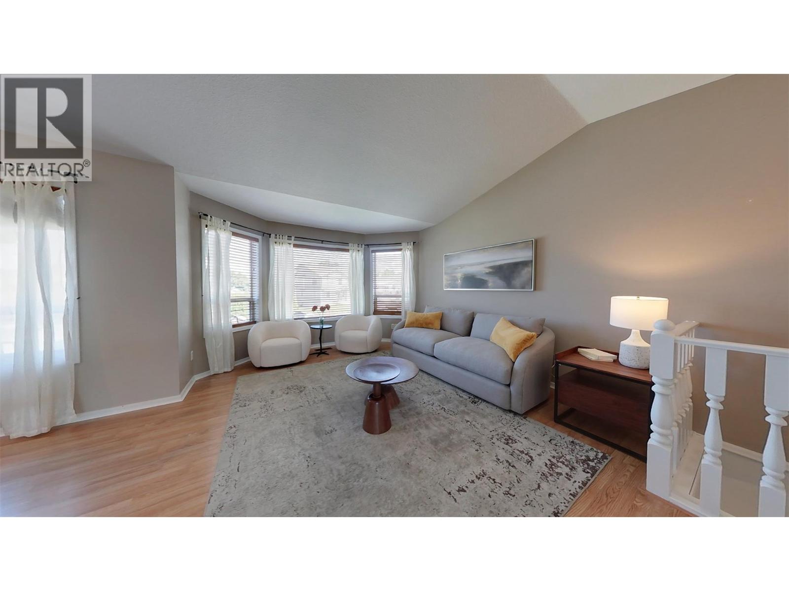 182 Greenwood Drive Penticton Photo 4