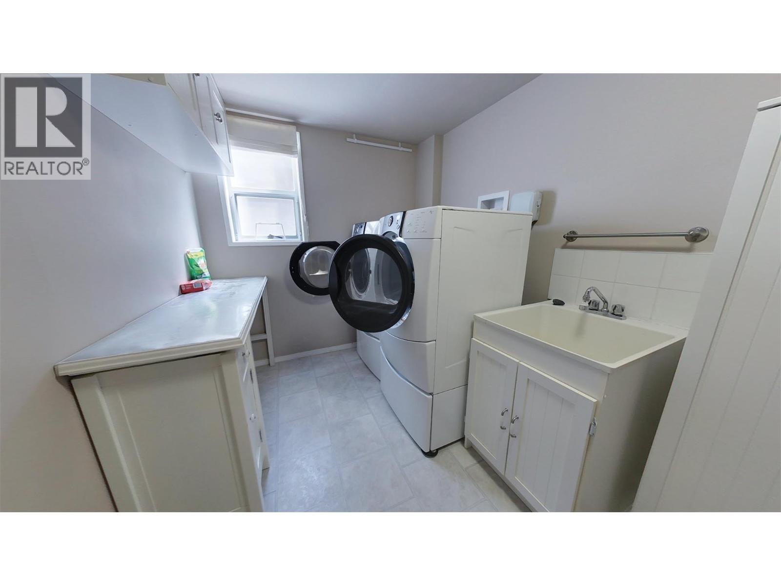 182 Greenwood Drive Penticton Photo 53