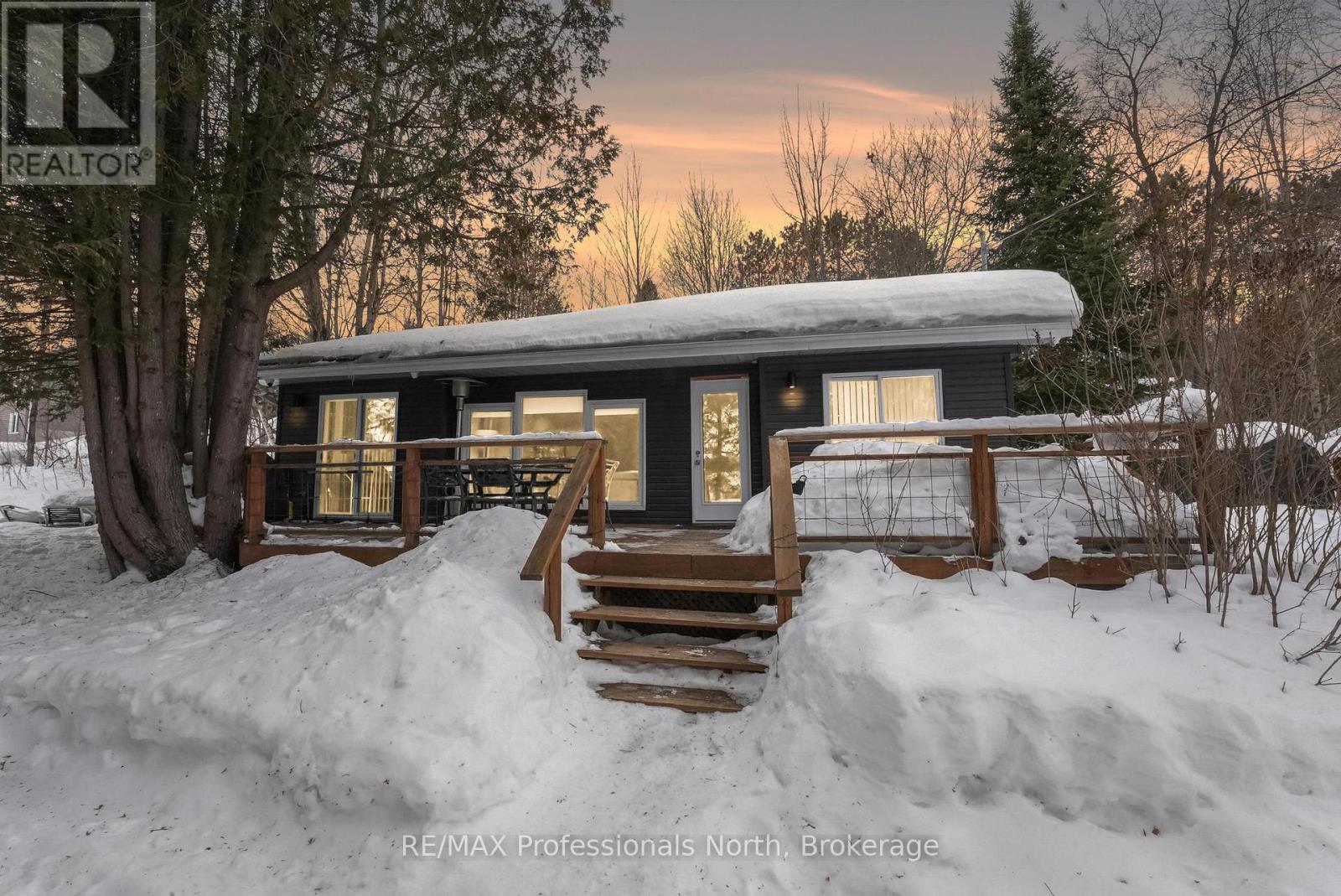 1044 Shanahan Trail, Minden Hills (Minden), Ontario  K0M 2K0 - Photo 3 - X12812350