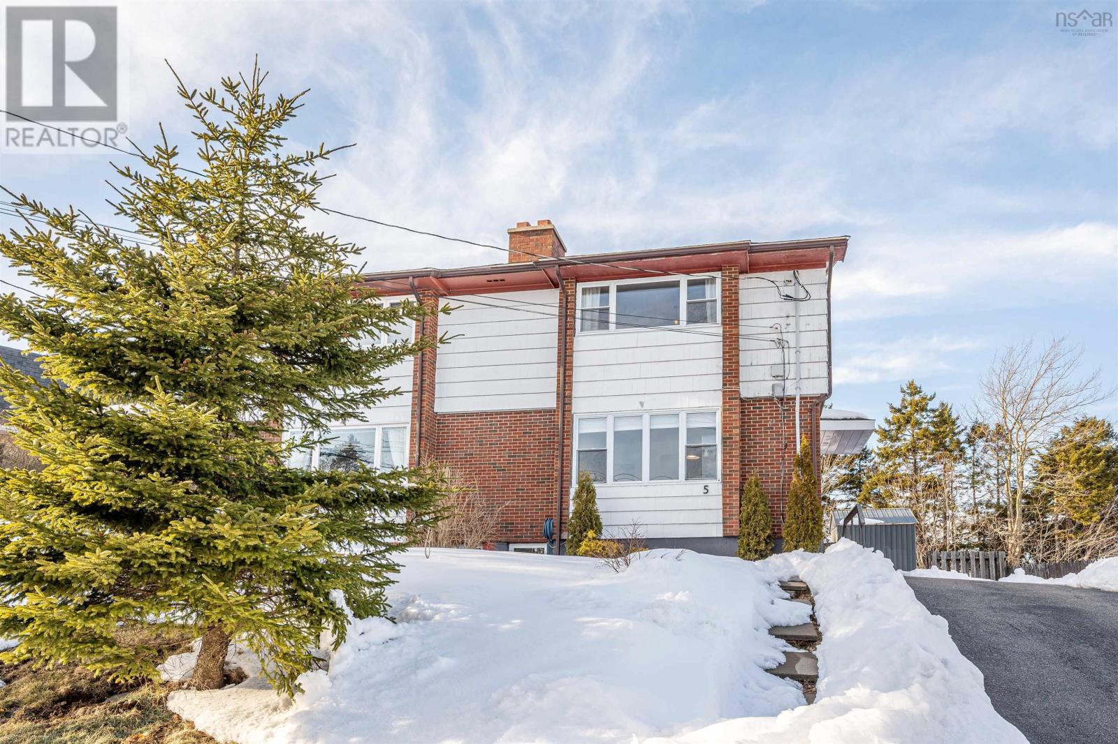 5 Apollo Court, Halifax, Nova Scotia  B3M 1G9 - Photo 2 - 202603240