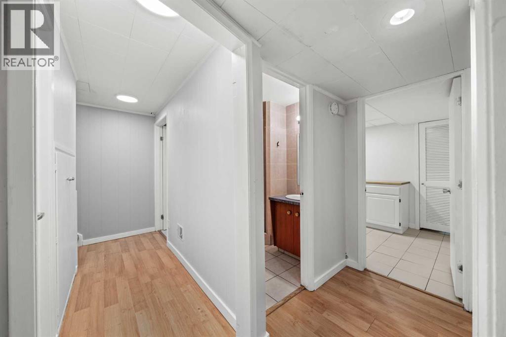 4520 Greenview Drive Ne, Calgary, Alberta  T2E 5R6 - Photo 30 - A2284260