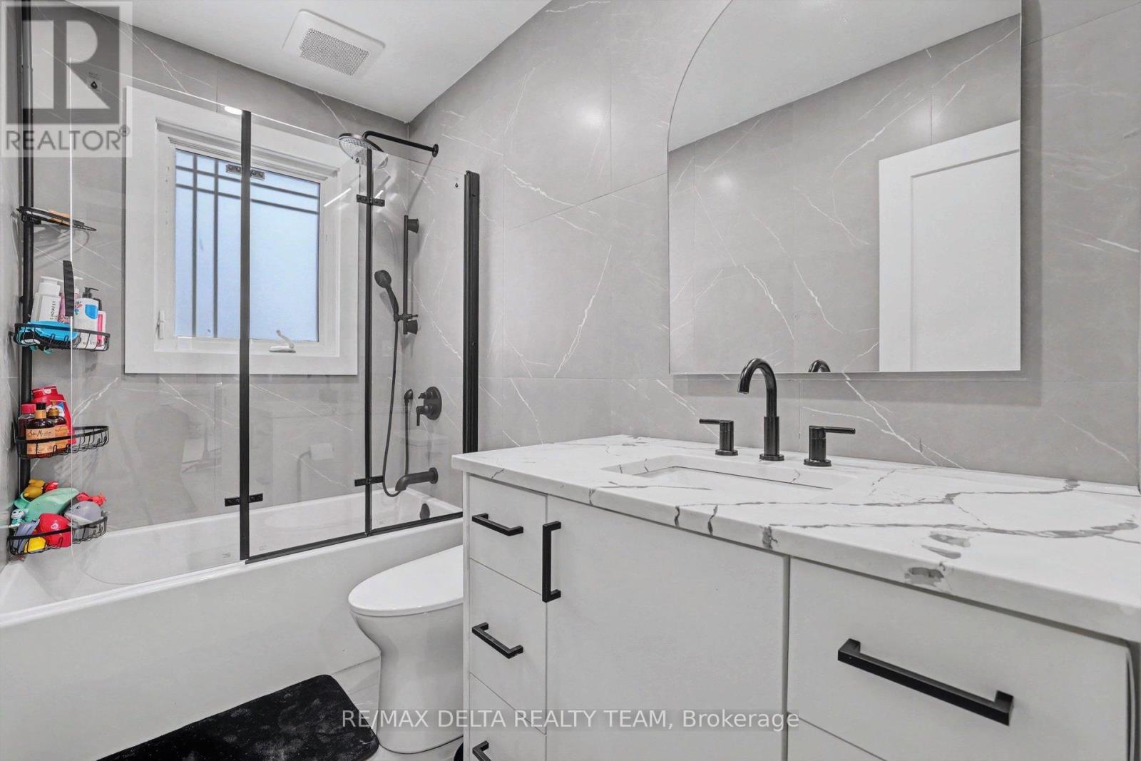 1465 Mcrobie Avenue, Ottawa, Ontario  K1H 7E2 - Photo 9 - X12812334