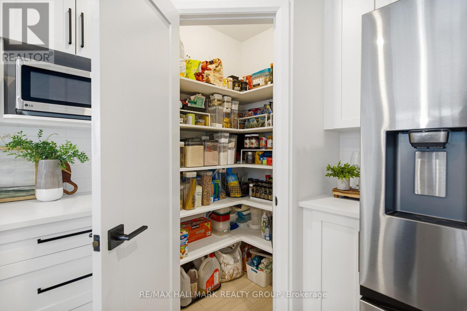 120 Lynn Coulter Street, Ottawa, Ontario  K2J 7C5 - Photo 5 - X12812420