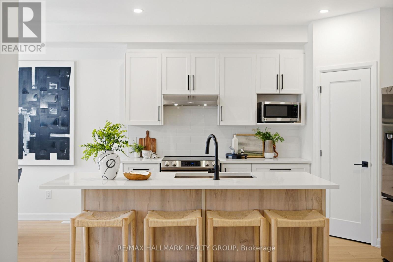 120 Lynn Coulter Street, Ottawa, Ontario  K2J 7C5 - Photo 7 - X12812420