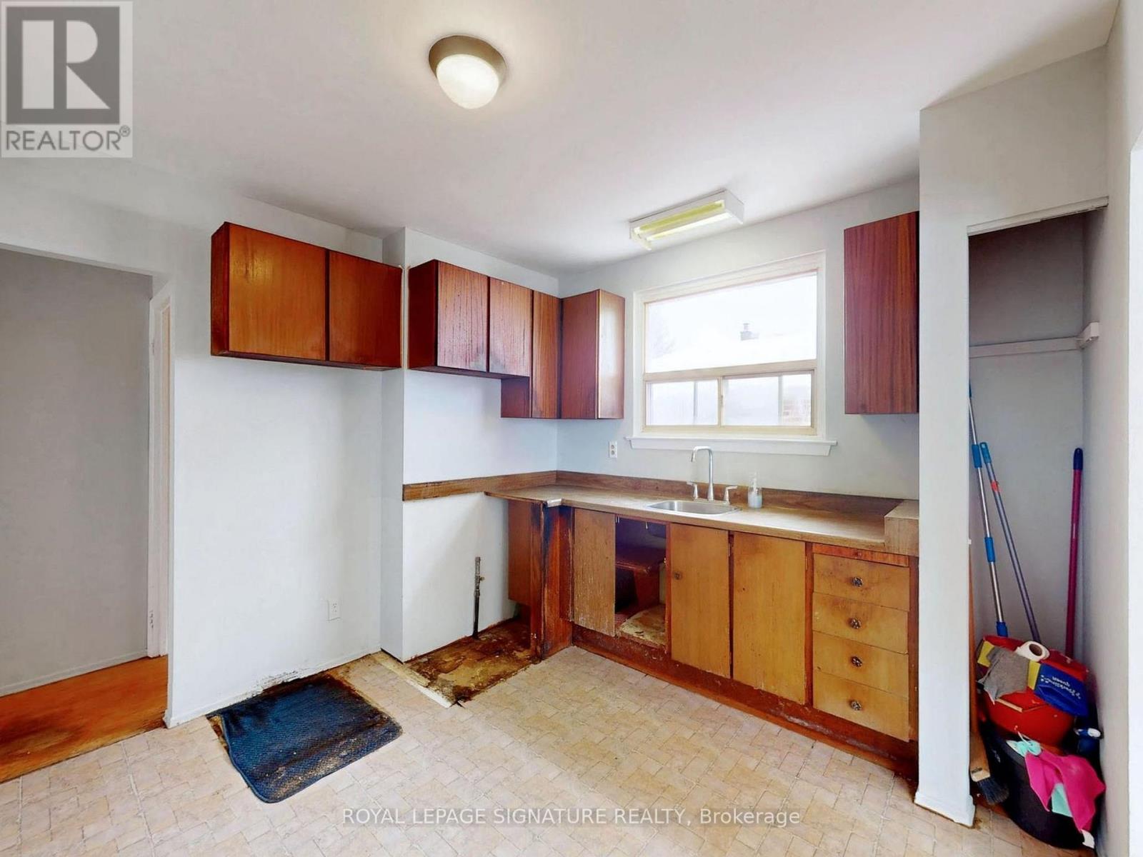 791 Oliva Street, Pickering, Ontario  L1W 2V9 - Photo 8 - E12810888