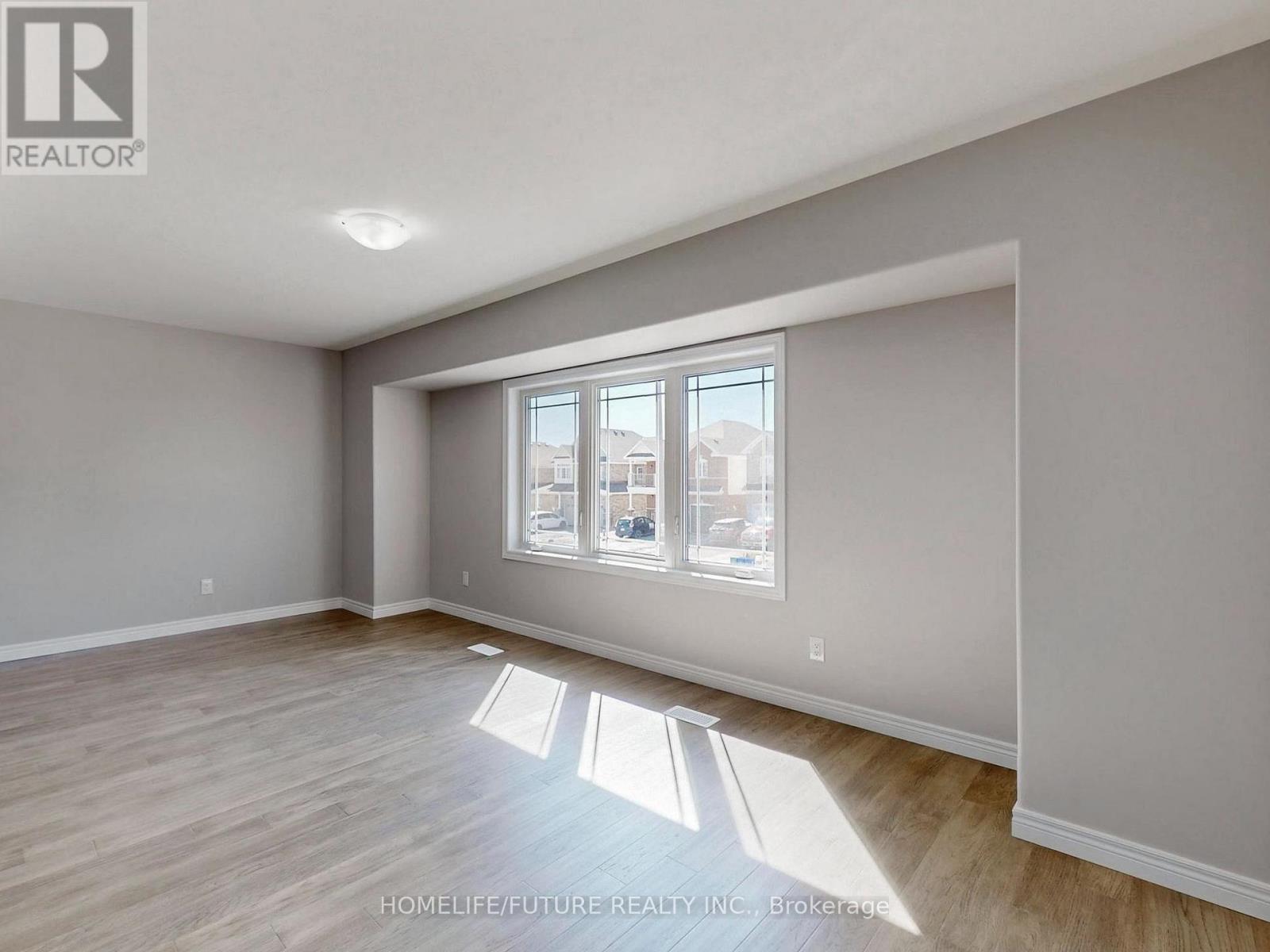 117 York Drive, Peterborough, Ontario  K9K 0H6 - Photo 4 - X12774004