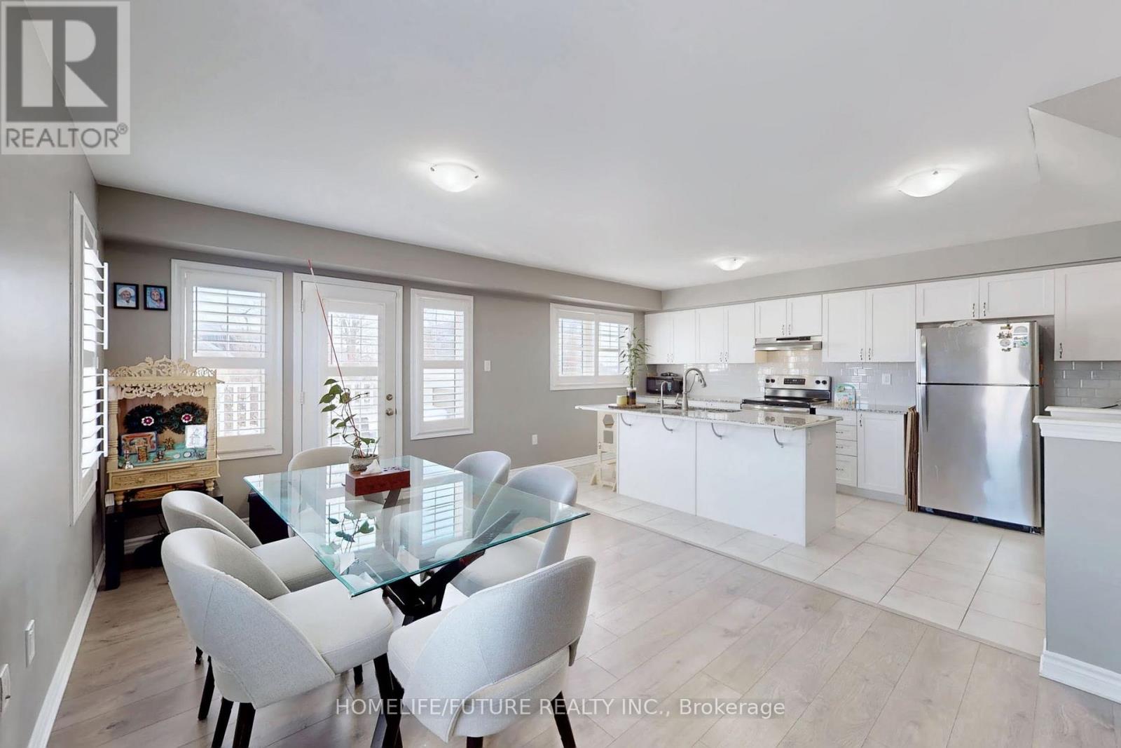 239 Netherby Lane, Kitchener, Ontario  N2R 0L9 - Photo 14 - X12787376