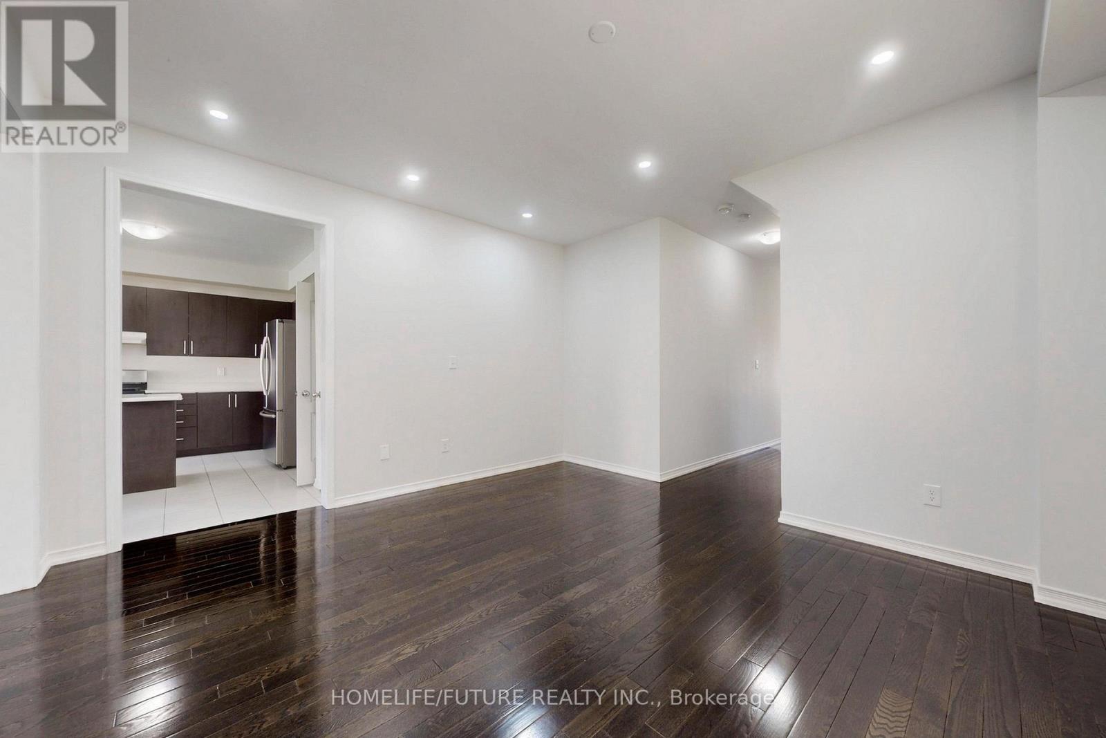 Main & 2nd Flr - 2385 Dress Circle Crescent, Oshawa, Ontario  L1L 0L8 - Photo 12 - E12789970