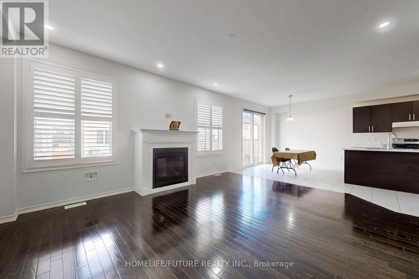 Main & 2nd Flr - 2385 Dress Circle Crescent, Oshawa, Ontario  L1L 0L8 - Photo 6 - E12789970