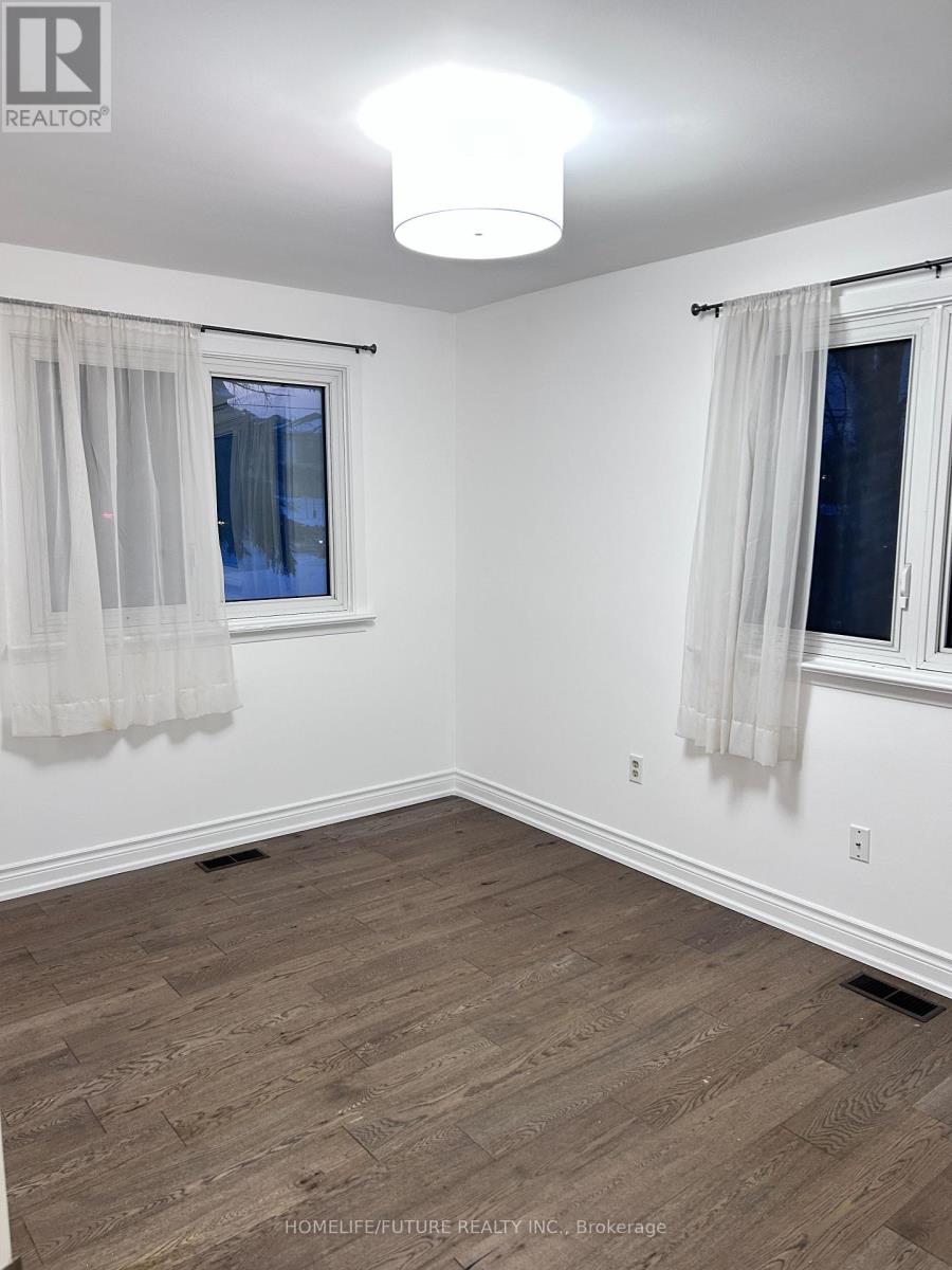 Upper - 19801 Leslie Street, East Gwillimbury, Ontario  L0G 1R0 - Photo 9 - N12788792