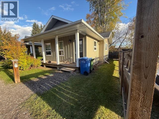 3943 3947 &-3951 2nd Avenue, Smithers, British Columbia  V0J 2N4 - Photo 2 - R3092404