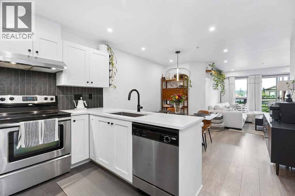 Listing Picture 13 of 27 : 232 4550 FRASER STREET, Vancouver / 溫哥華 - 魯藝地產 Yvonne Lu Group - MLS Medallion Club Member