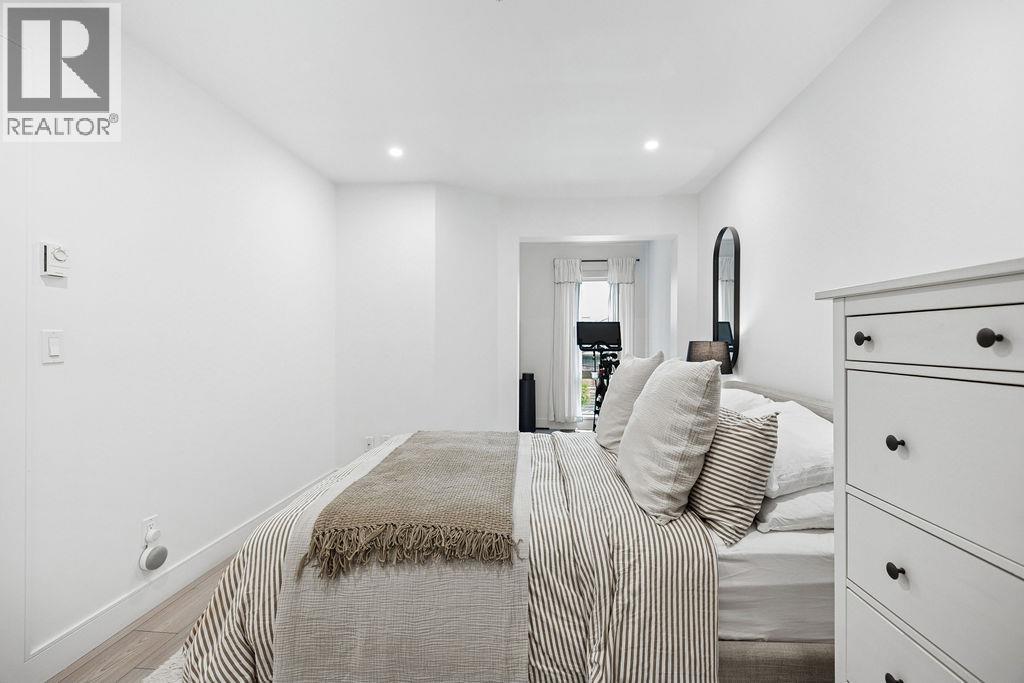 Listing Picture 20 of 27 : 232 4550 FRASER STREET, Vancouver / 溫哥華 - 魯藝地產 Yvonne Lu Group - MLS Medallion Club Member