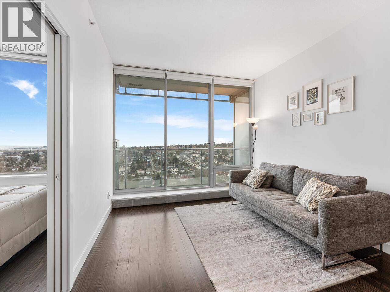 Listing Picture 5 of 20 : 2309 8031 NUNAVUT LANE, Vancouver / 溫哥華 - 魯藝地產 Yvonne Lu Group - MLS Medallion Club Member