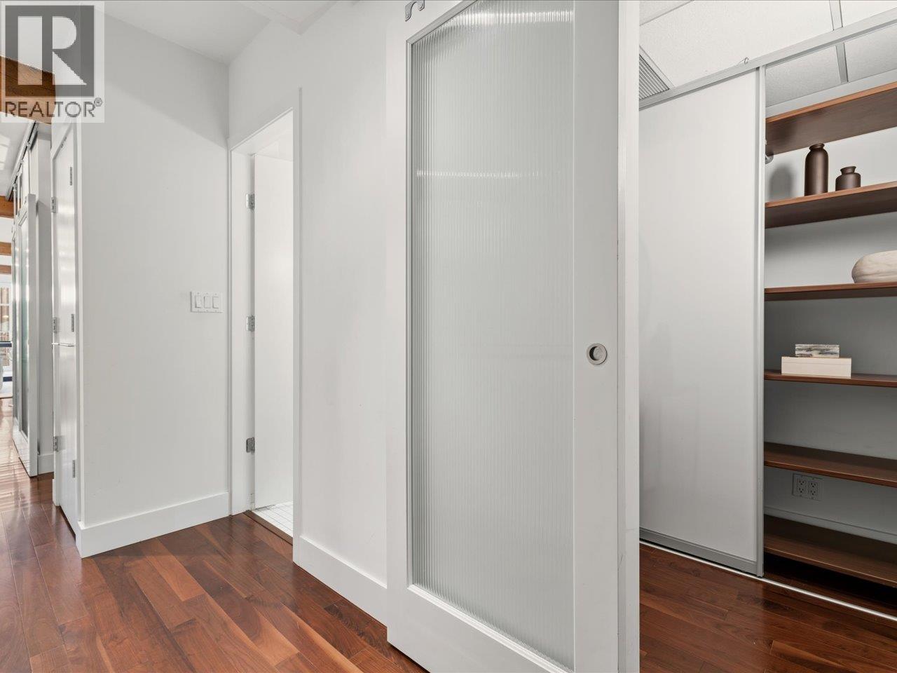 301 1275 Hamilton Street, Vancouver, British Columbia  V6B 1E2 - Photo 14 - R3092380