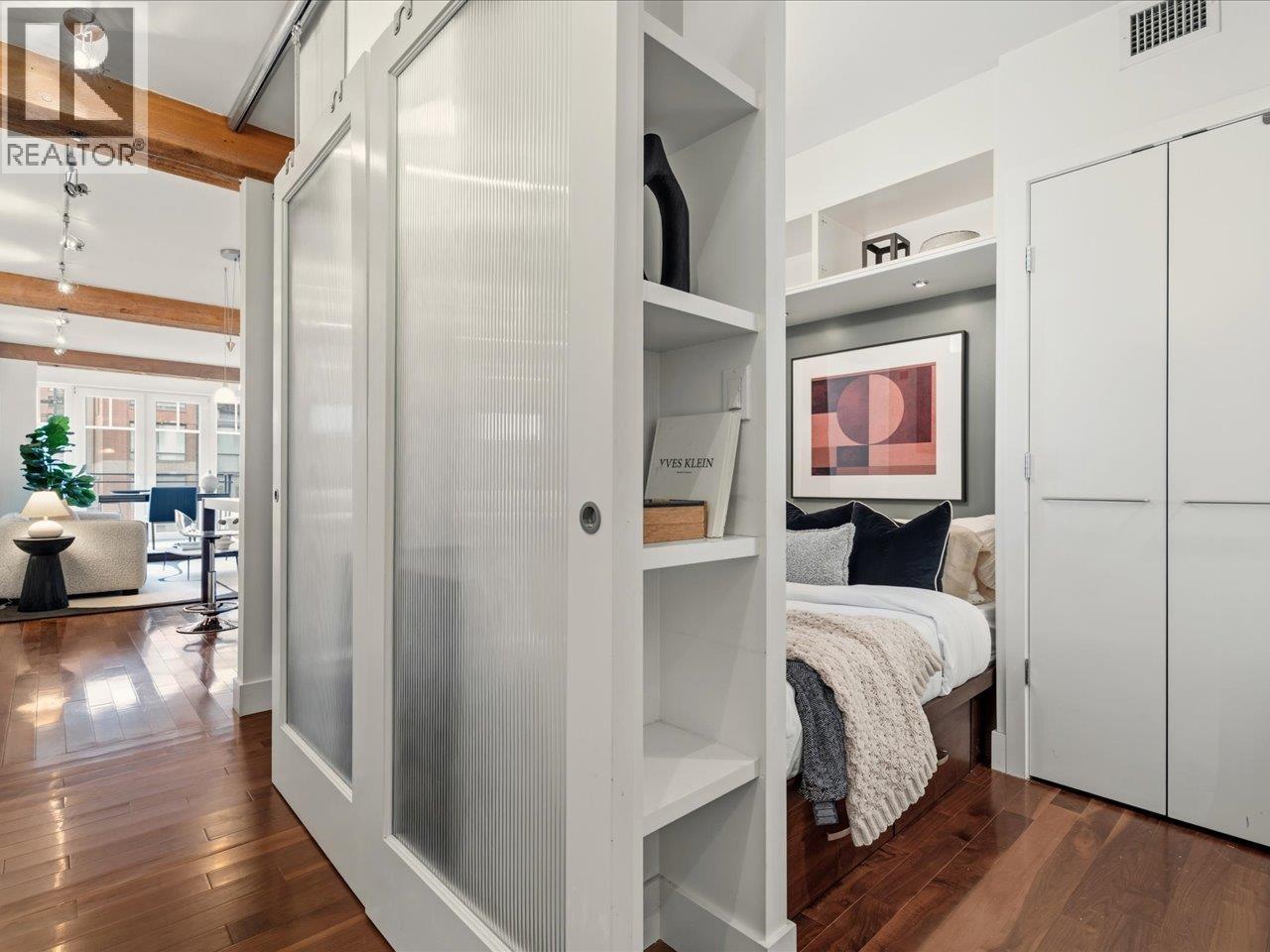 301 1275 Hamilton Street, Vancouver, British Columbia  V6B 1E2 - Photo 17 - R3092380