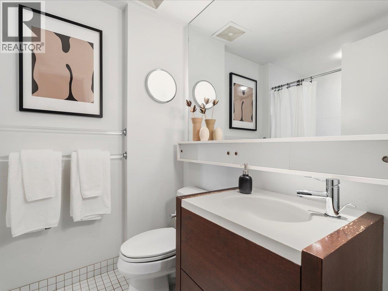 301 1275 Hamilton Street, Vancouver, British Columbia  V6B 1E2 - Photo 22 - R3092380