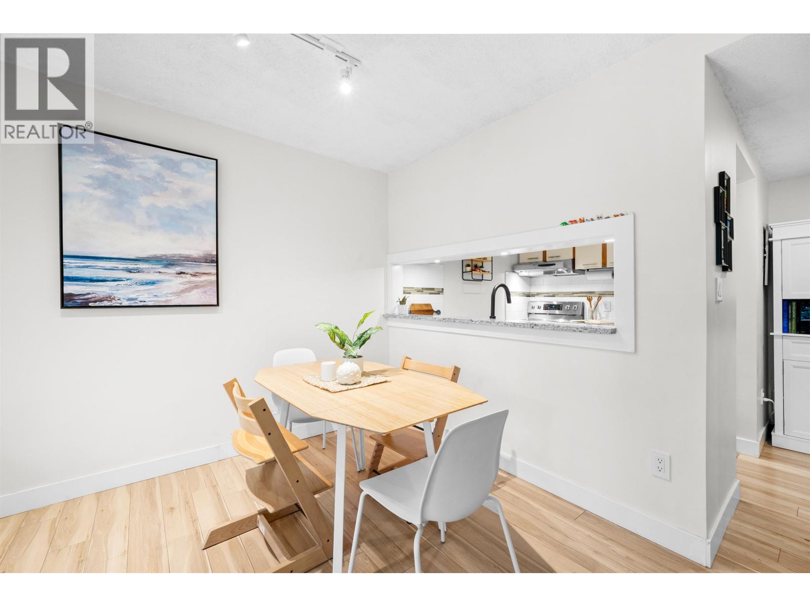 3192 Mountain Highway, North Vancouver, British Columbia  V7K 2H5 - Photo 11 - R3092389