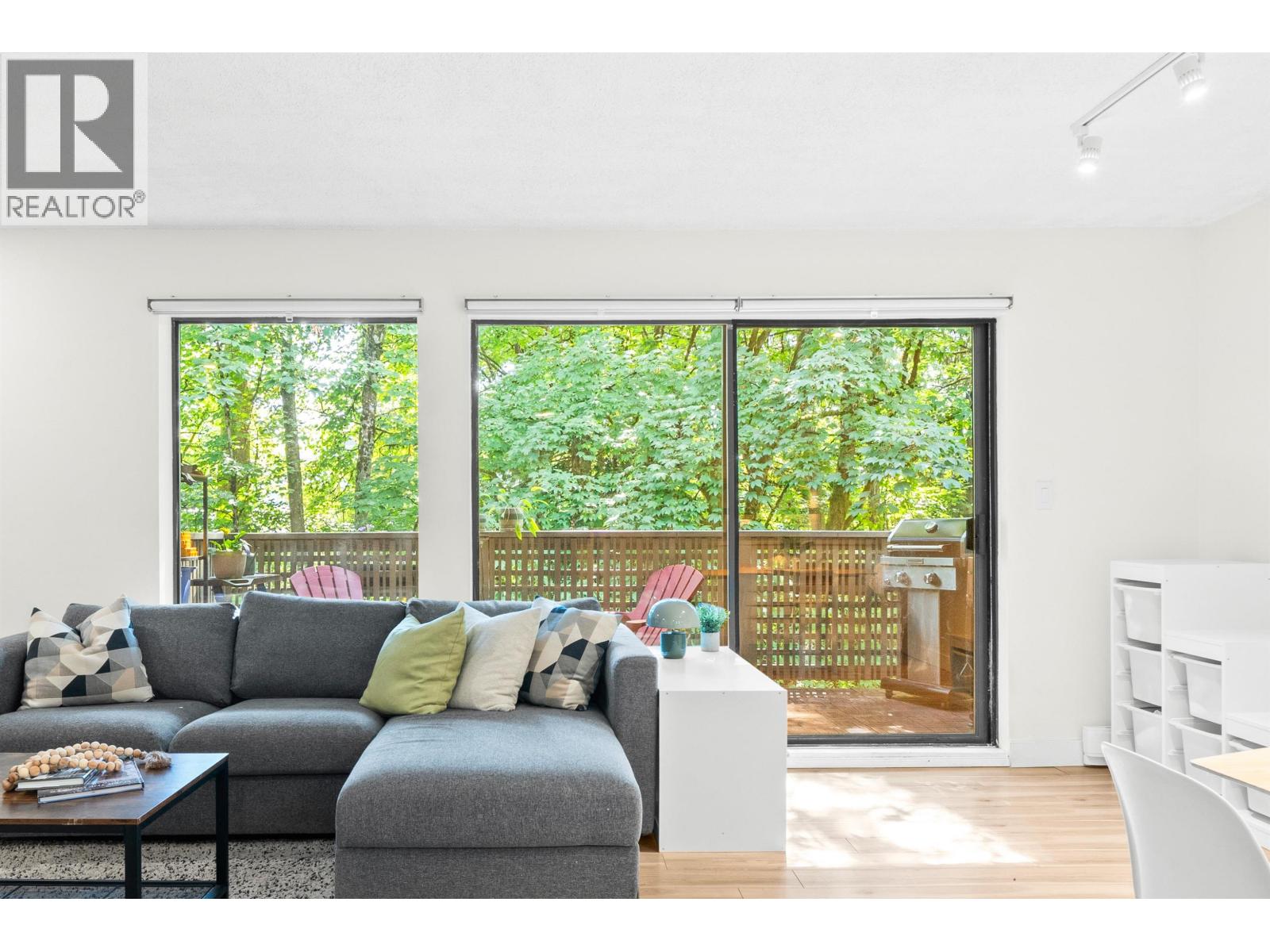 3192 Mountain Highway, North Vancouver, British Columbia  V7K 2H5 - Photo 4 - R3092389