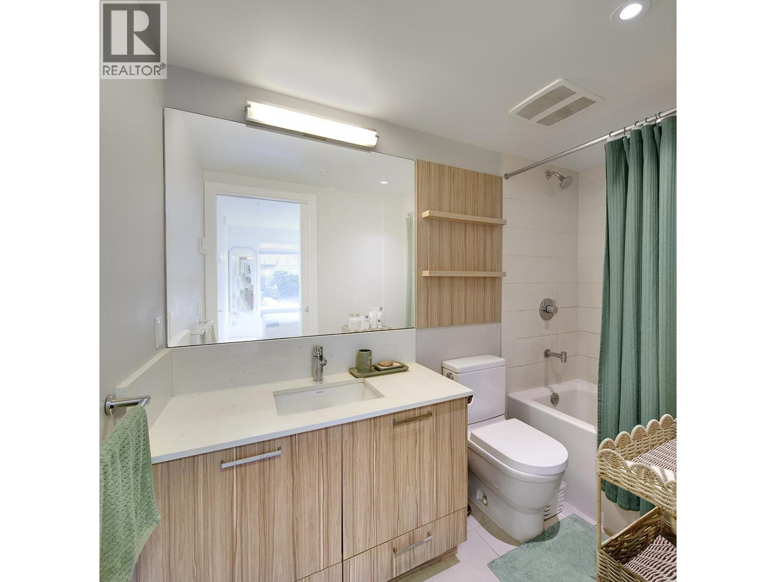 206 1061 Marine Drive, North Vancouver, British Columbia  V7P 1S6 - Photo 17 - R3092399